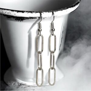 5 For $25💫Silver Paperclip Chains Links Dangles Earrings
